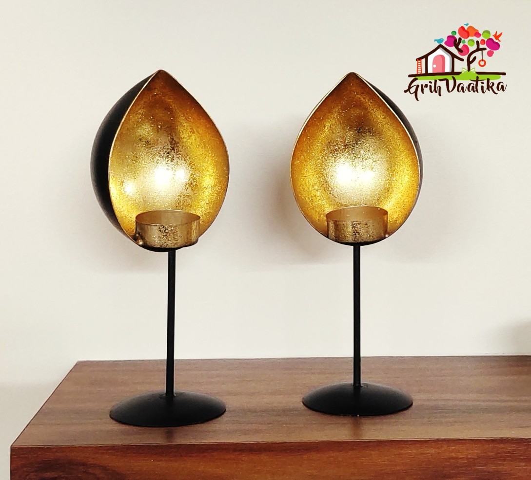 Lotus Shaped Iron Handcrafted Table T-Light Candle Holders