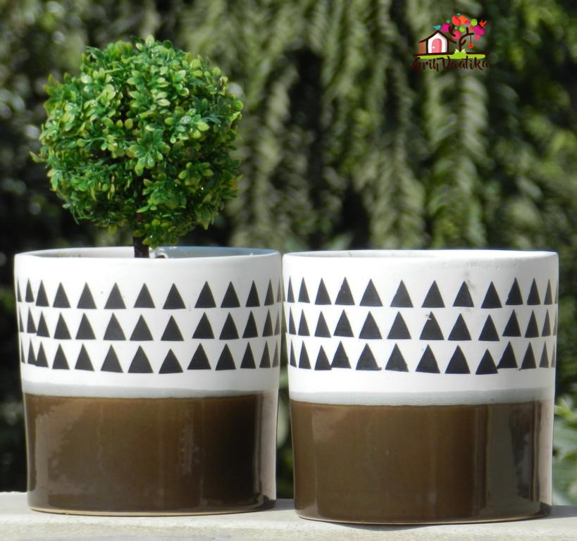 Beautiful Brown and White Ceramic Planter