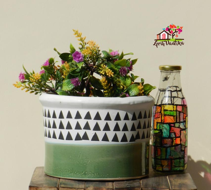 Beautiful Green and White Ceramic Planter