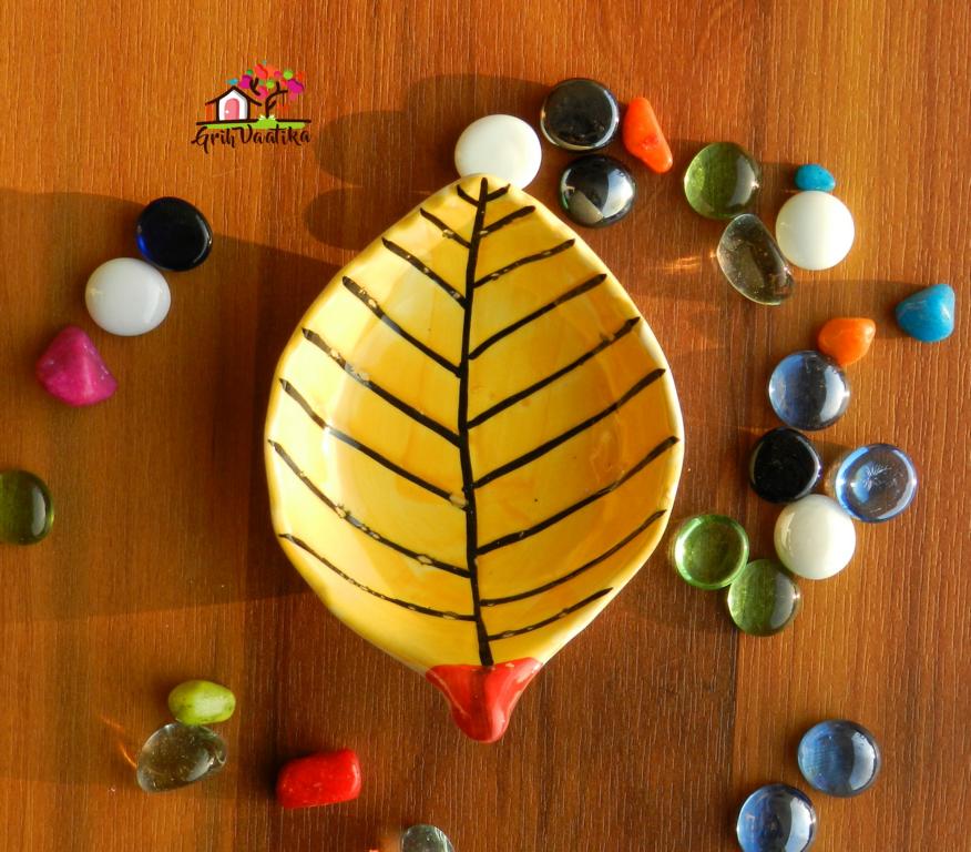 Ceramic Multi-coloured Serving Leaf Platter (Set of 3)