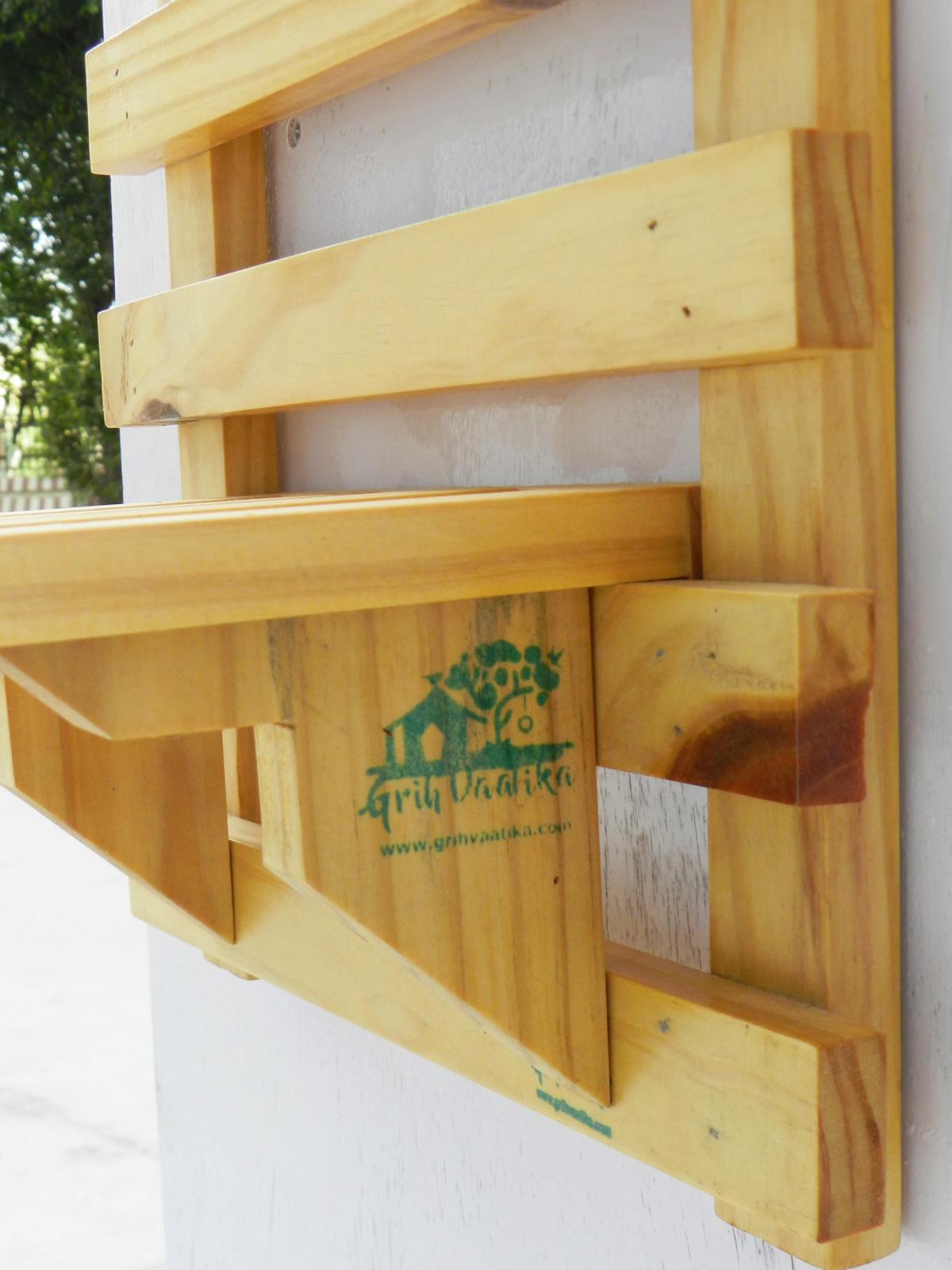 Vertical planter shelf – 2 shelves